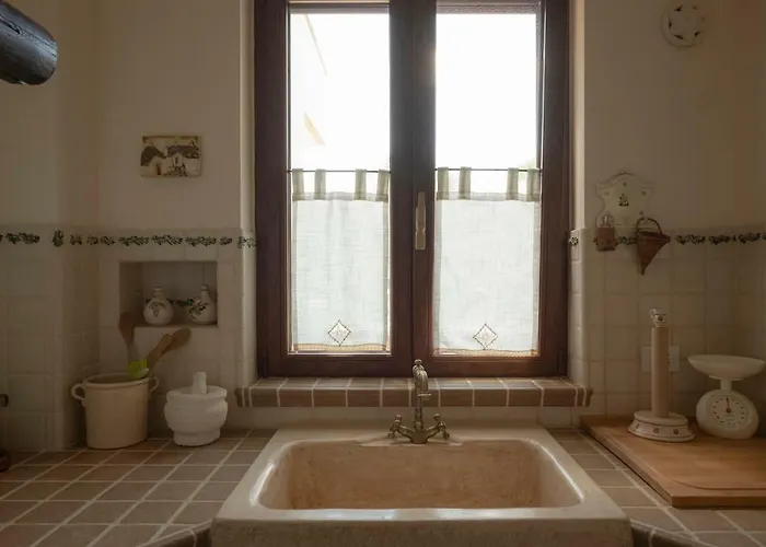 Ulivo Centenario Bed & Breakfast 3*